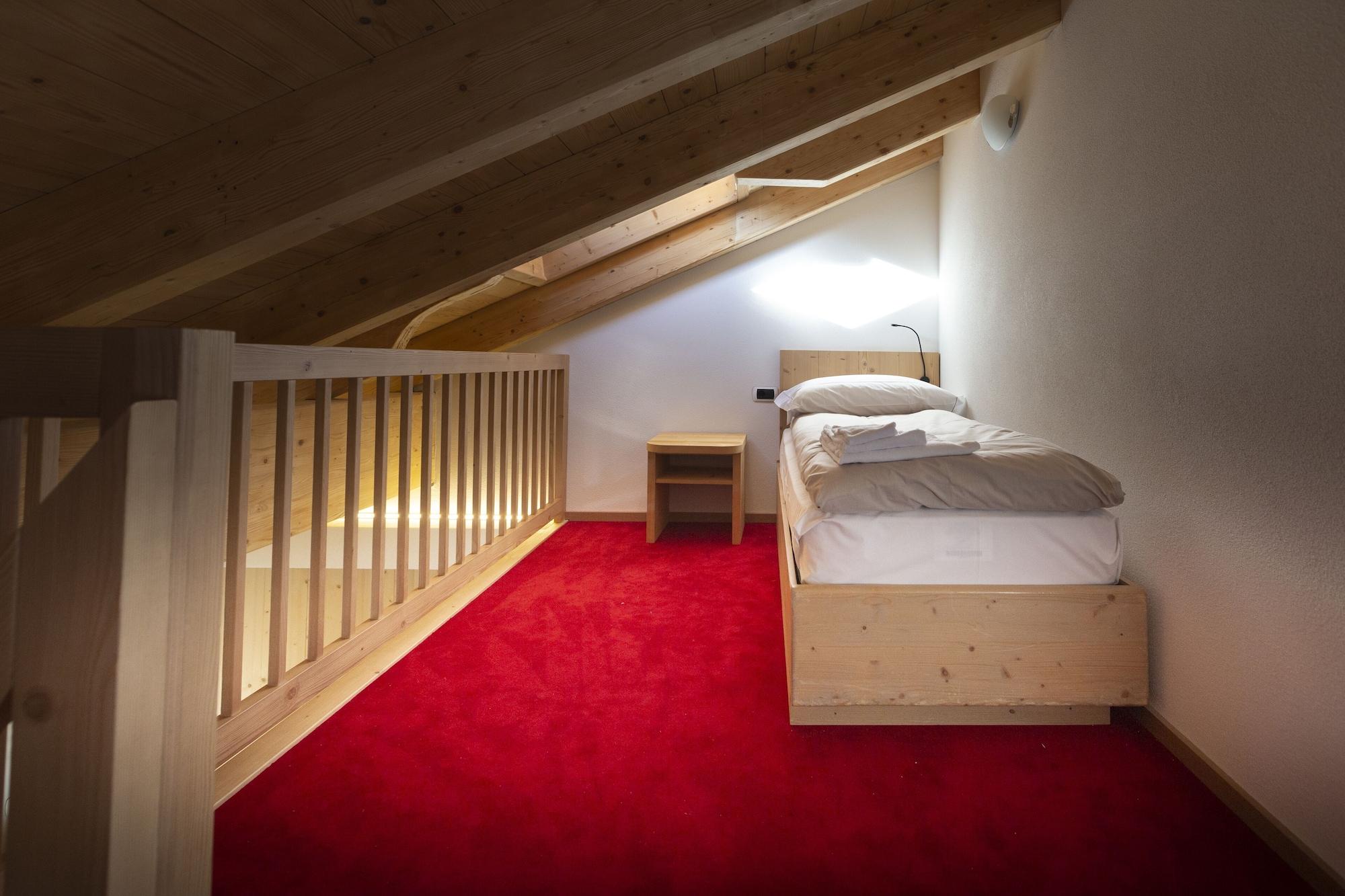 Hotel "La Suisse" Ливиньо Экстерьер фото
